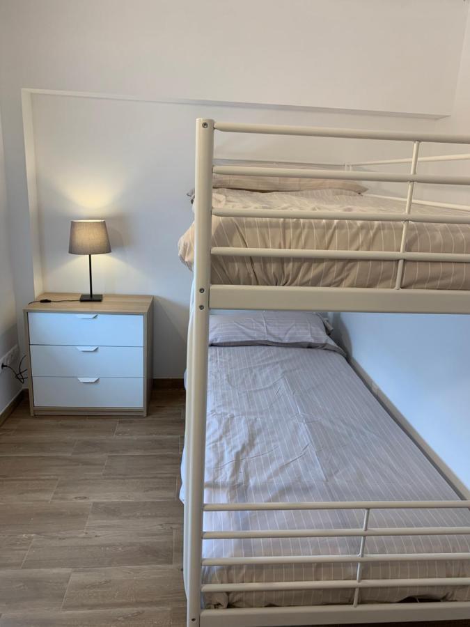 Apartaments Impro Mora d'Ebre Bagian luar foto