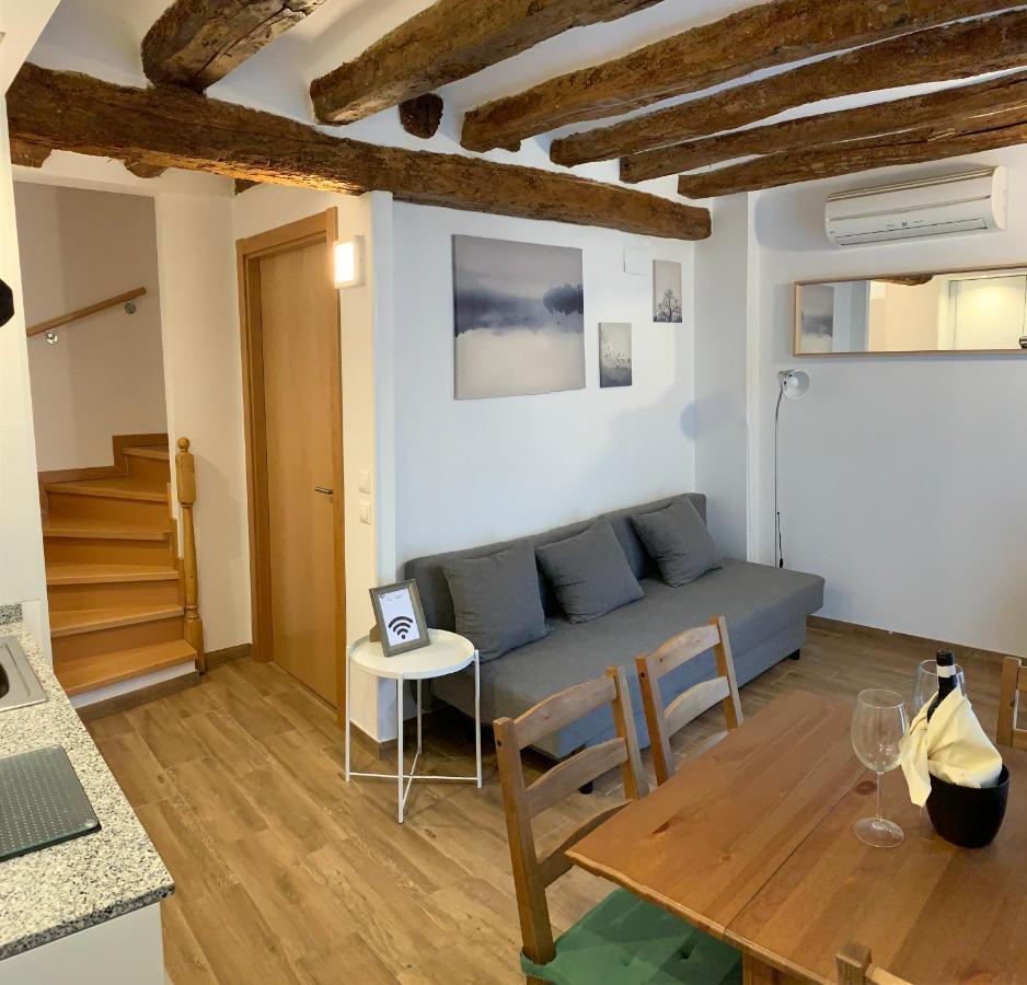 Apartaments Impro Mora d'Ebre Bagian luar foto